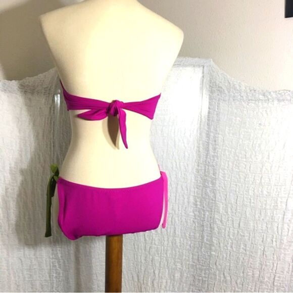 Becca Dark Pink Two Piece Bikini Size Medium - Picture 6 of 8